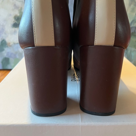 🍒Diane Von Furstenberg Leather Booties🍒 - Picture 7 of 14